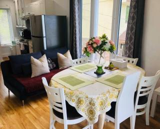 Golden Hour Villa in Peggy's Cove Rd - French Village - 1