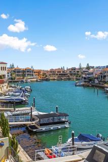 Canal-Front Private Jetty Walk to Beach - 7