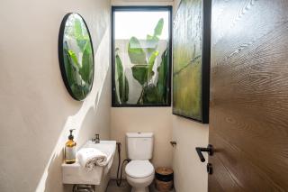Tropical Villa with Pool in Bingin - Bingin Beach - 2