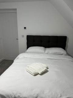 Cozie Zone & Brekkie Hucknall, Nottingham - 1