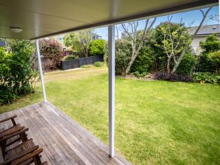 At The Beach - Pohara Holiday Home - 4