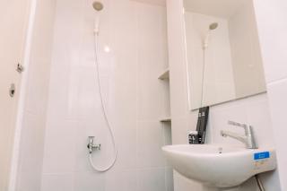 Comfy Studio at 30th Floor Tokyo Riverside PIK 2 Apartment By Travelio - Rawalembang - 1