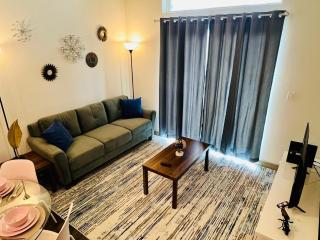 Downtown Apt FREE Parking - Fully Kitchen - FREE Laundry - Houston - 1