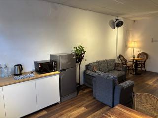 Victoria Pods - George Town - 3