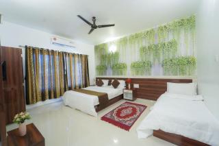 Hill View Bungalow ,Mahabaleshwar , Private Swimming Pool - Mahabaleshwar - 1