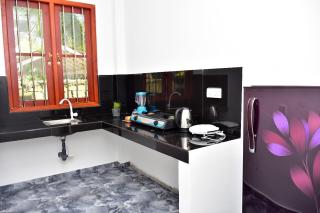 New Ocean Breeze Retreat - Hikkaduwa - 1