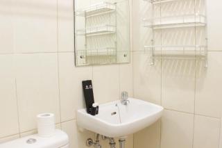 Comfy and Warm 2BR at Springlake Summarecon Bekasi Apartment By Travelio - Bekasi - 4