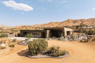 Sandstone by Fieldtrip Modern w Pool Views - Yucca Valley - 3