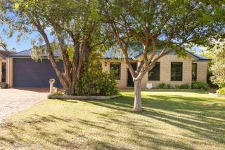 Meters to Beach, Walk to Town! - Quindalup - 0