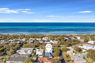 Meters to Beach, Walk to Town! - Quindalup - 8