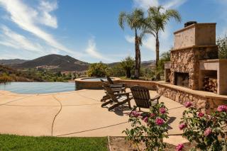 Vineyard View by Fieldtrip 8 Bd with Infinity Pool Hot Tub Games - Lake Elsinore - 7