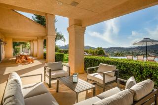 Vineyard View by Fieldtrip 8 Bd with Infinity Pool Hot Tub Games - Lake Elsinore - 3