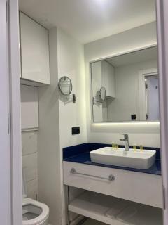 Orbi City Apart-Hotel - Batoemi - 5