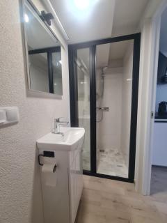 Loftas Pirties g - 1