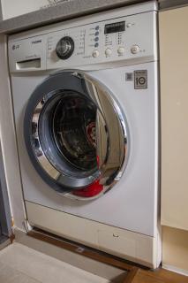 Nesthouse one room 4 min away from metro - 1