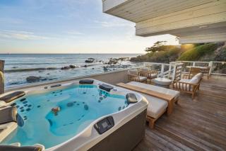 The Getaway Oceanfront Villa in Malibu by Stay Awhile - 7
