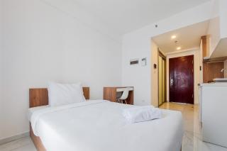 New and Comfy Studio Sky House Alam Sutera Apartment By Travelio - Tangerang - 0
