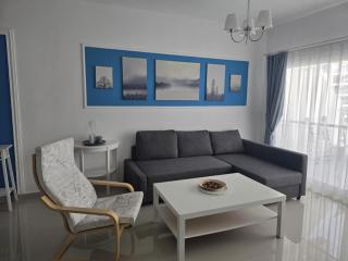 1-Bedroom Poolside Cornelius Apartment in Caesar Resort - Dherinia - 9