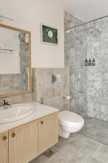A luxury 3BHK Duplex by tiyastays - Candolim - 2