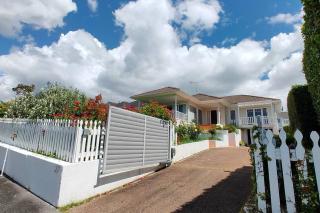Hot Deal! Sky Stars Coastal Haven Retreat - Auckland - 6
