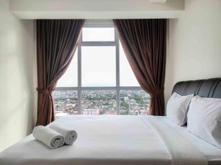 Big and Comfy 3BR at Vida View Apartement By Travelio - Pampang - 9