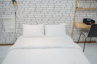 Warm and Comfort Studio at Akasa Pure Living BSD Apartment By Travelio - Tangerang - 9