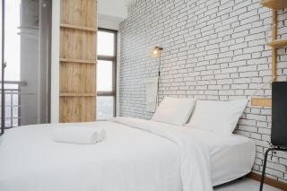 Warm and Comfort Studio at Akasa Pure Living BSD Apartment By Travelio - Tangerang - 8