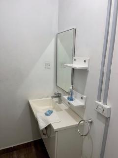 Van Der Salle - Accra - 9