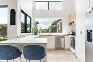 Raglan Dream Escape - 4