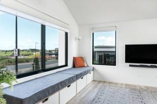 Raglan Dream Escape - 7