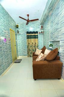 Manohar's Homestay - 4