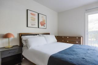 Blueground Burbank pool BBQ near shops LAX-1288 - 2