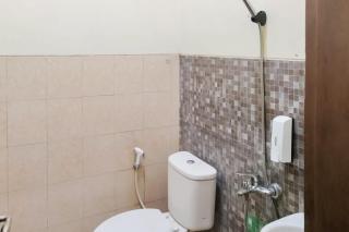 RedDoorz at Guesthouse Oemah Opa Metro Lampung - 5