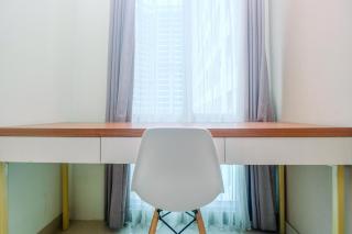 Cozy and Minimalist Studio Apartment at Grand Dhika City By Travelio - Bekasi - 8