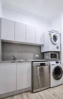 Wishart 1Bed 1Bath Tiny, Quiet House w Parking M15 - Brisbane - 3