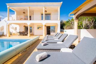 Casa Filipa Lower Floor - Charming 3-Bedroom Villa with Heated Pool - Carvoeiro - 1