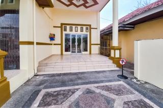 RedDoorz Syariah at UIN Suska GuestHouse - Pekanbaru - 8