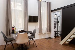Hero Square Condo - Budapest - 3
