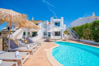 Casa Mel - Stylish 3-Bed Townhouse with Pool - 0