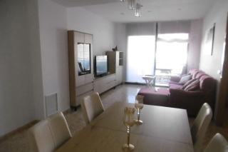 AMPLIO Y CONFORTABLE APARTAMENTO con PARKING - Tossa de Mar - 0