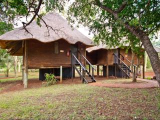 Ubizane Zululand Tree Lodge - Hluhluwe - 3