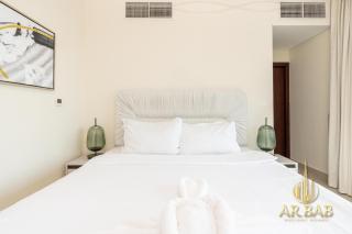 29 Burj Boulevard - Premium 1BR - City Skyline view - Near Burj Khalifa - Downtown Dubai - 2