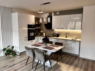 Large 75 m2 Apartment next to Airport - Free Parking - Prievoz - 7