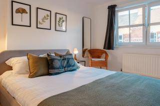 Calm Cosy House with Beautiful Riverside Walk to Centre - York - 4