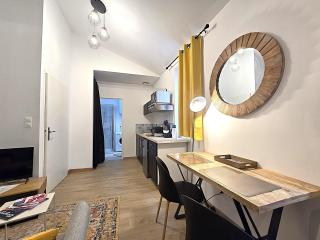 Sublime Cocon pour deux - 1 lit double - Hypercentre de Montauban - Proche Place Nationale - Montauban - 2