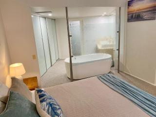Watermark 105 - Townsville - 9