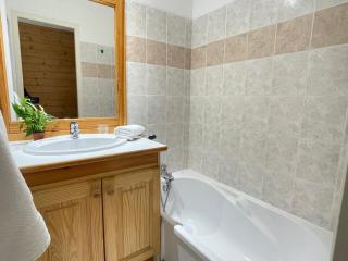 Chalet 4 pièces pour 8 pers., terrasse, animaux admis - FR-1-504-689 - Superdevoluy - 3