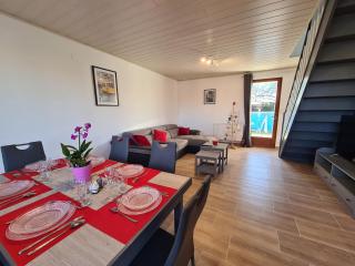 Gîte familial avec piscine partagée, terrasse et WiFi - FR-1-591-635 - 3