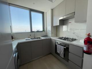 Greek Views 1 BR Azizi with Terrace - Dubai - 6