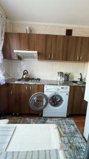 2х комнатная квартира на Толе би - 1